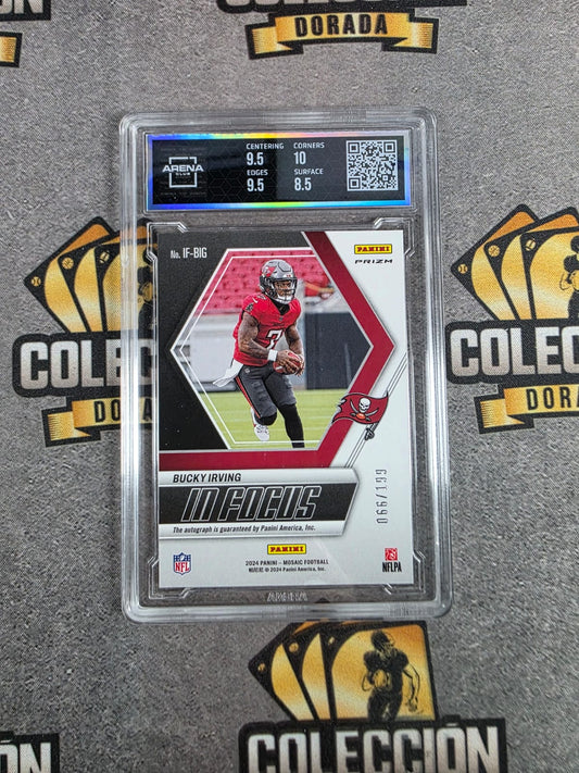 2024 Mosaic Bucky Irving In Focus Auto Red /199 Bucs Rookie Color Match Arena 9